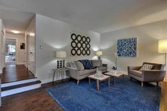 3bed/2bath Condo house for rent available Sept 1 2023 onwards 2