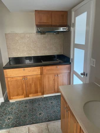 Studio available 5 min bike/15 min walk from Stanford 3