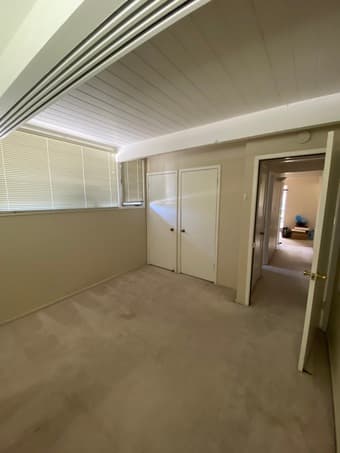 1 bed 1 bath 1350/month in a 4 bed 2 bath house available ASAP! 3