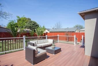 Open bedroom in 2 bed 1 bath home with large backyard near meta 4