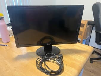 22" BENQ monitor with HDMI cord 1