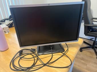 24" HP monitor with HDMI and USB-C connection 1
