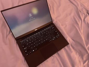 Dell XPS 13 Developer Edition Laptop 1