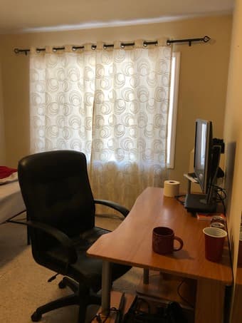 Room in 2bed 1 bath house in East Palo Alto (female only) 1