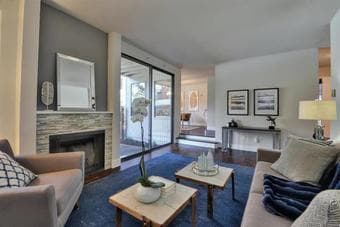 Gorgeous house available for rent downtown Mountain View 4