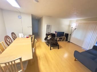 Sublease master bedroom with ensuite bathroom in 95111 3