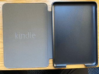 Kindle 6" Case (2022 11th Gen, Model C2V2L3) 2