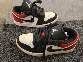 Women footwear size 6 2