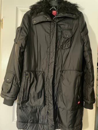 WOMENS CLOTHES, BOOTS, SCARVES, PURSES, COATS, JACKETS 1