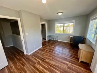 Furnished Master bed/ with an attached bathroom available - 10/2/2023 2