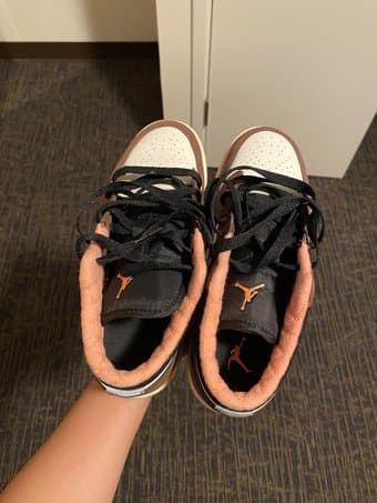 Jordan 1 Low Size 4.5Y/5.5-6.5W (NEW) 2