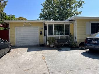 A furnished room for renting from Sep. 24th 3