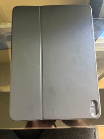 Apple Smart Keyboard Folio (iPad Pro 11-inch [4th Gen] and iPad Air) 2