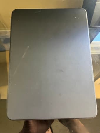 Apple Smart Keyboard Folio (iPad Pro 11-inch [4th Gen] and iPad Air) 3