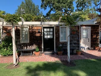 Charming FULLY FURNISHED STUDIO-COTTAGE in Prestigious “Old Palo Alto 1