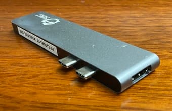 SIIG compact USB-C / HDMI / SD card hub/dock 1