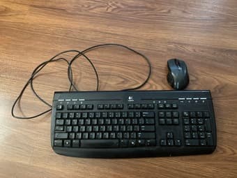 Logitech keyboard + wireless mouse 1