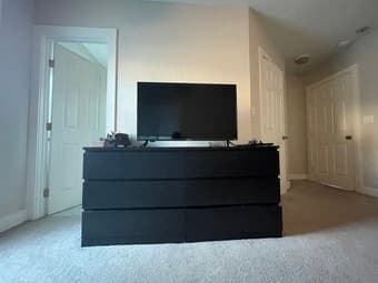 Master Bedroom in 3B3Br Palo Alto 4