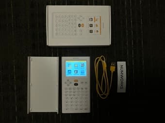 New Numworks Graphing Calculator (PRICE NEGOTIABLE) 1