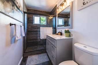 Furnished Room in Cozy Home near University Ave with private parking 3