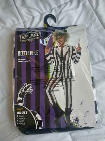 Halloween Beetlejuice costume + bugs (size M) 1