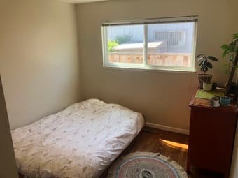 Two rooms available in 4 bedroom 2 bath Mountain View House 3