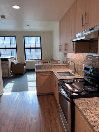 EVGR PREMIUM STUDIO SUBLET 11/17-11/26 1