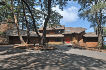 FULLY FURNISHED THREE BEDROOM HOME IN WOODSIDE, CALIFORNIA 1