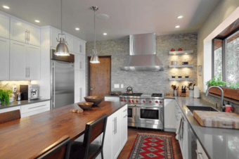 FULLY FURNISHED THREE BEDROOM HOME IN WOODSIDE, CALIFORNIA 2