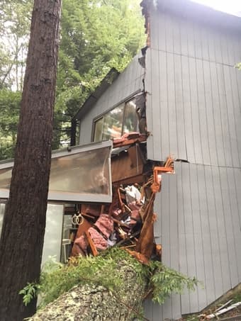 2 bedroooms available in beautiful house in the Santa Cruz mountains 3