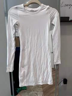 Aritzia White mini Dress size XXS new with Tags 2