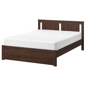 Full sized mattress+bedframe 1