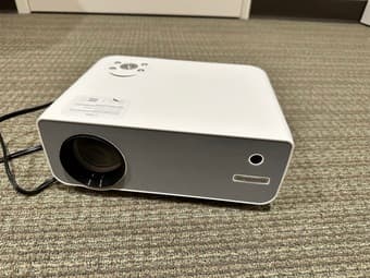 Video PROJECTOR (only used once!!) - perfect for movie nights 1