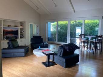 $1,800 / 4br - 1bd/1ba for rent in beautiful modern house (Palo Alto) 3
