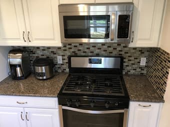 Furnished Bedroom Walking Distance to Campus 3