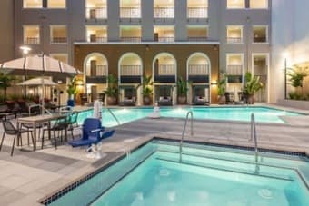 Luxury Apartment for Rent in Mountain View 94043 (寻租） 1