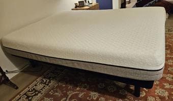 Adjustable Queen Tempurpedic Mattress Bed Frame Combo 800$, 80% off 1