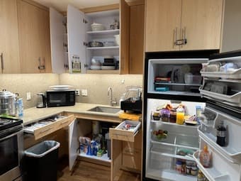 On-Campus EVGR Sublet Dec 7,2023 - Jan 9,2024, Stanford Affiliate Only 4