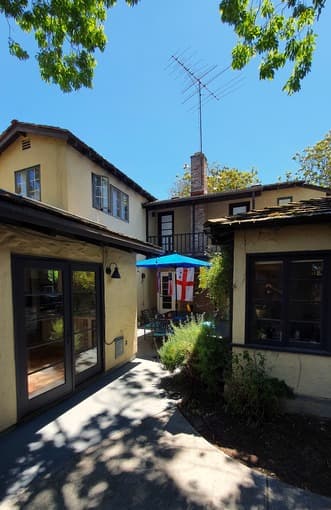 Sunny Master Bedroom in Palo Alto (November 20 - January 6) 3