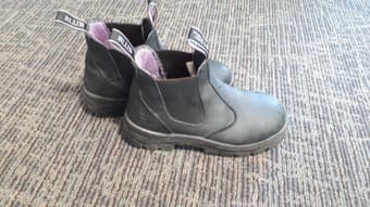 Steel Blue Ladies Hobart Black EH Steel Toe Boots 1
