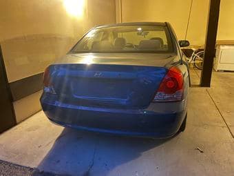 Hyundai 2005 Elantra - $2,300 @stanford.edu 2