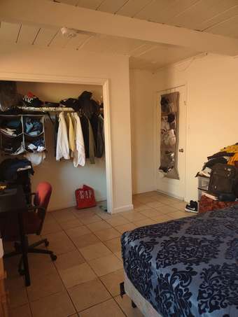 A furnished bigger room is available for renting from Dec. 2nd, 2023. 2