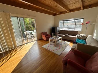 Lease transfer: Master bedroom in 3br2bath apartment in downtown Menlo 2