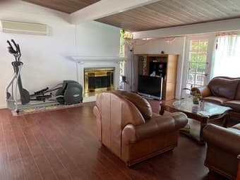 $1290 Private furnished room in 3BR/1BA Palo Alto house for rent 12/16 1