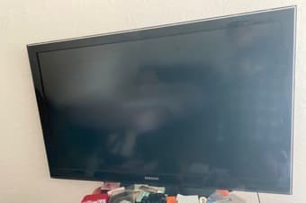 Urgent- Moving TV Samsung LN46C550 46’ 1