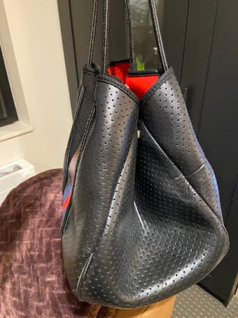 Black tote bag, Parker & Hyde 2