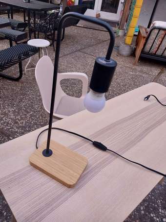 Ikea TVÄRHAND Desk Lamp 1