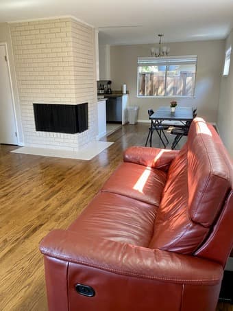 Private room in 3br/1ba starting January in Menlo Park (6months min) 4