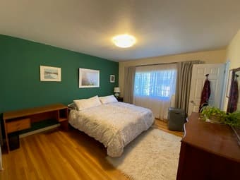 Spacious Master Bedroom in Campbell 1