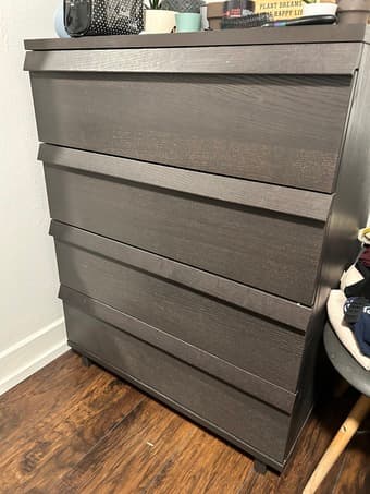 Wood Dresser with 4 drawers 1